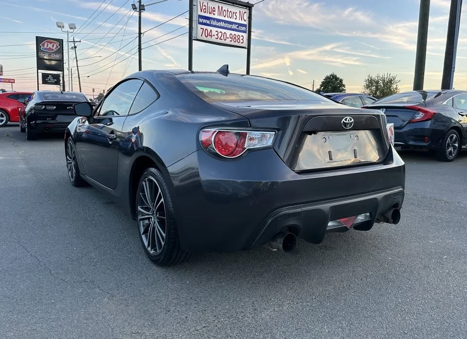 2016 Scion FR-S - Image 4 of 17