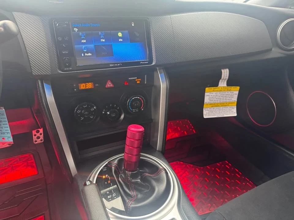 2016 Scion FR-S - Image 6 of 7