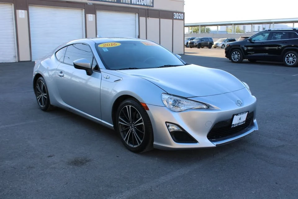 2016 Scion FR-S - Image 3 of 19