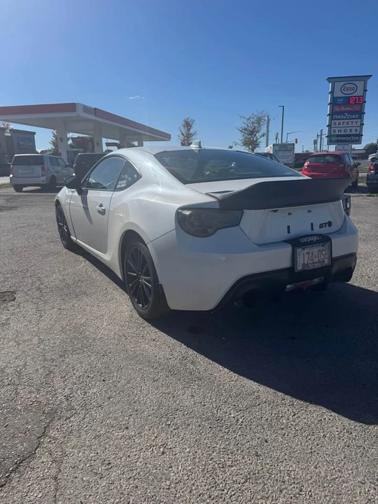 2016 Scion FR-S - Image 4 of 9