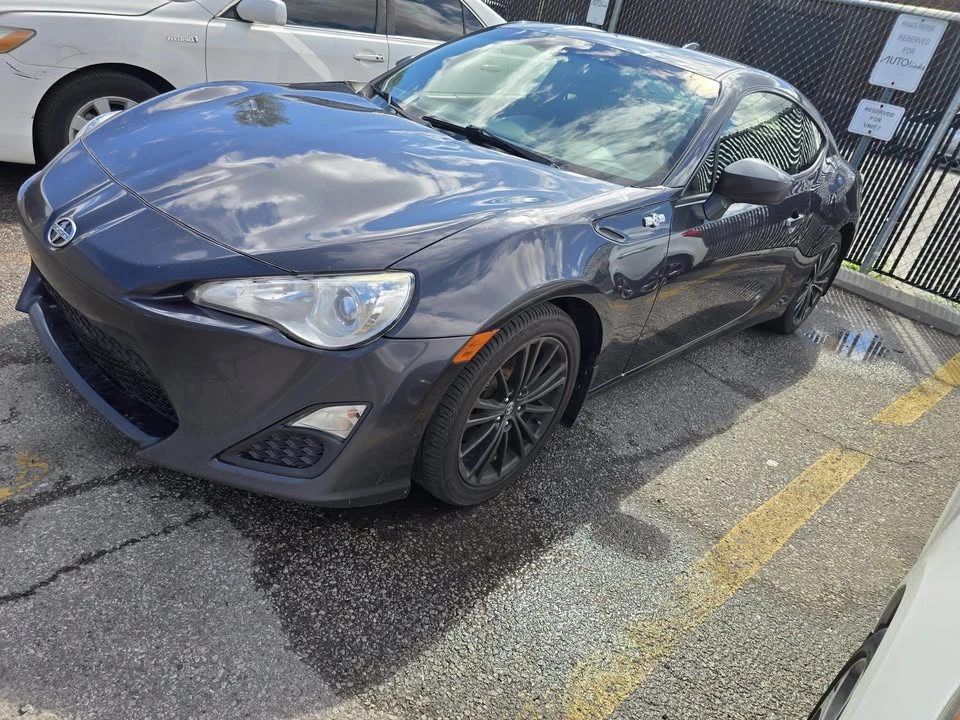 2016 Scion FR-S - Image 3 of 16