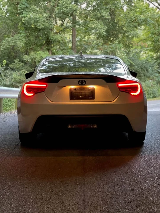 2016 Scion FR-S - Image 4 of 4