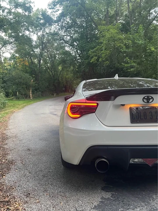 2016 Scion FR-S - Image 2 of 4