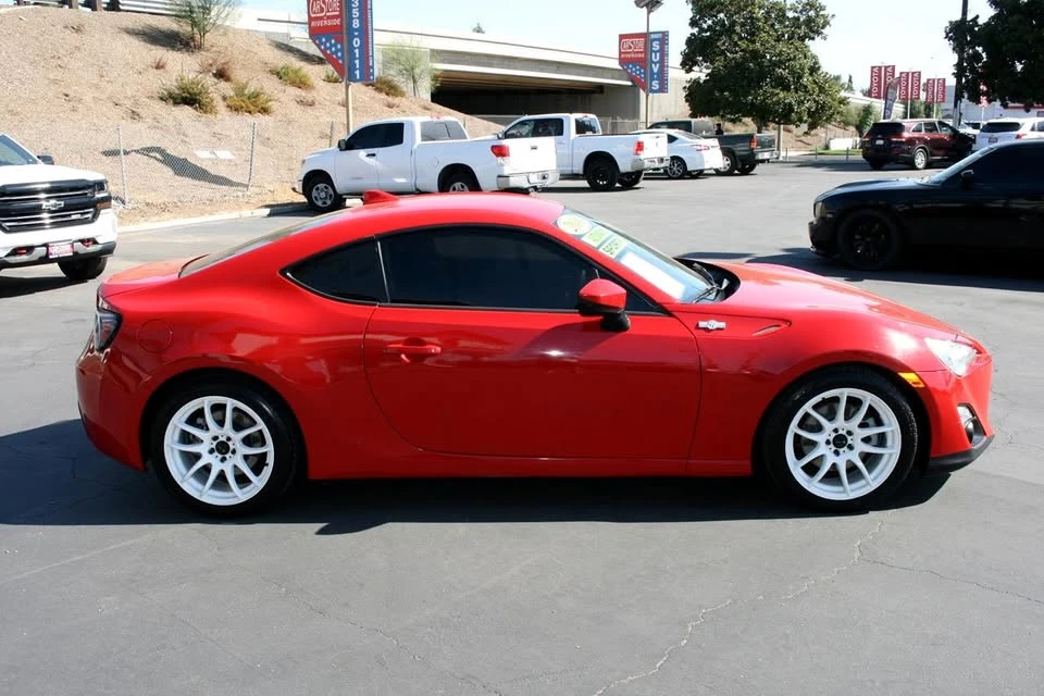 2016 Scion FR-S - Image 12 of 19