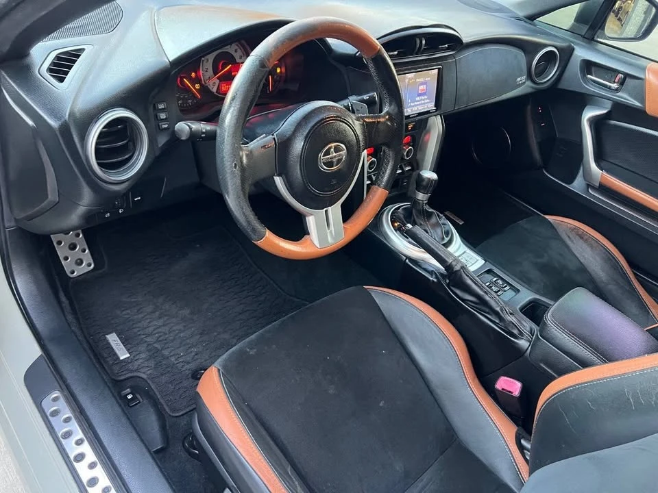 2016 Scion FR-S - Image 9 of 13
