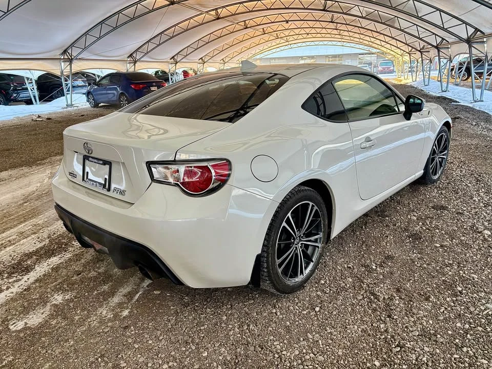 2016 Scion FR-S - Image 5 of 10