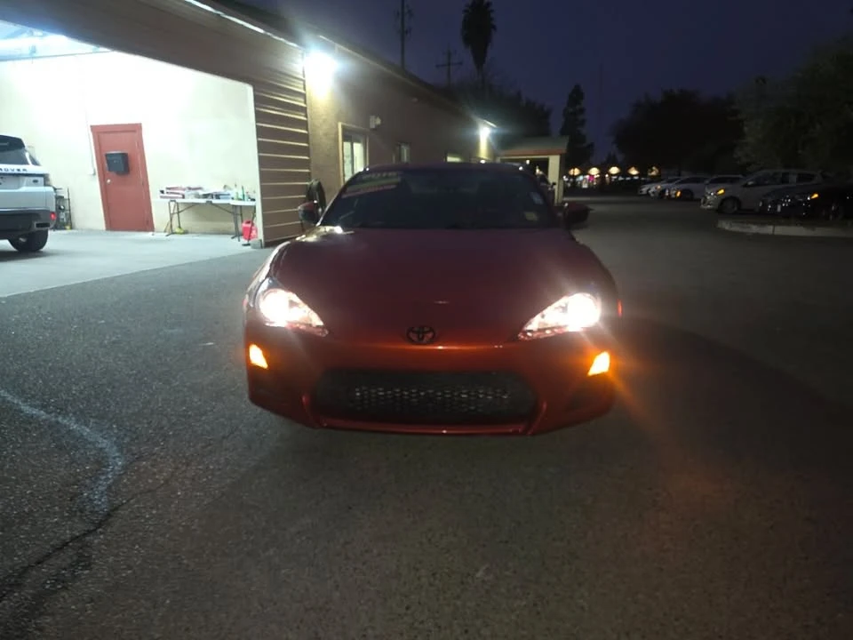 2016 Scion FR-S - Image 3 of 17
