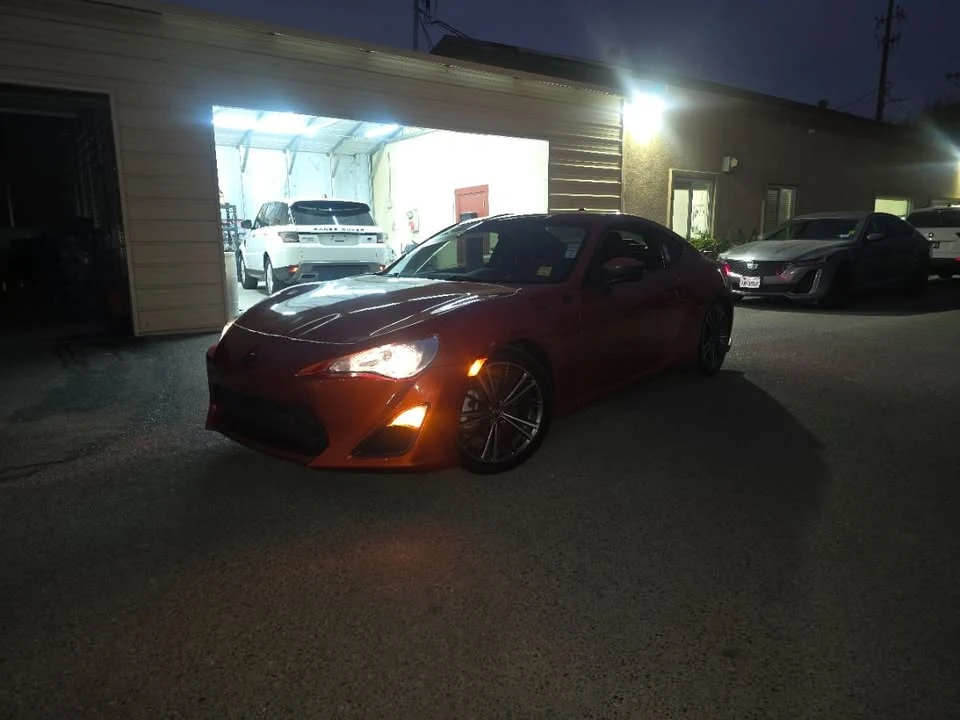 2016 Scion FR-S - Image 12 of 17