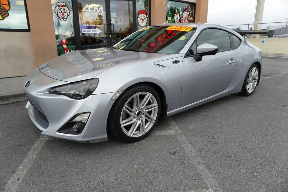 2016 Scion FR-S - Image 2 of 20