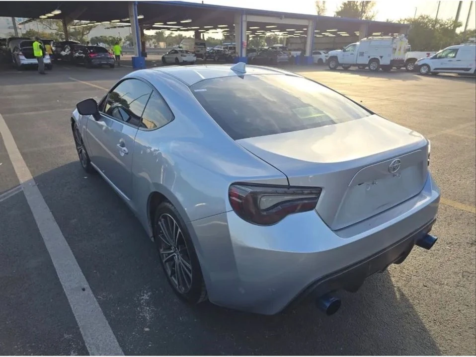 2016 Scion FR-S - Image 2 of 8
