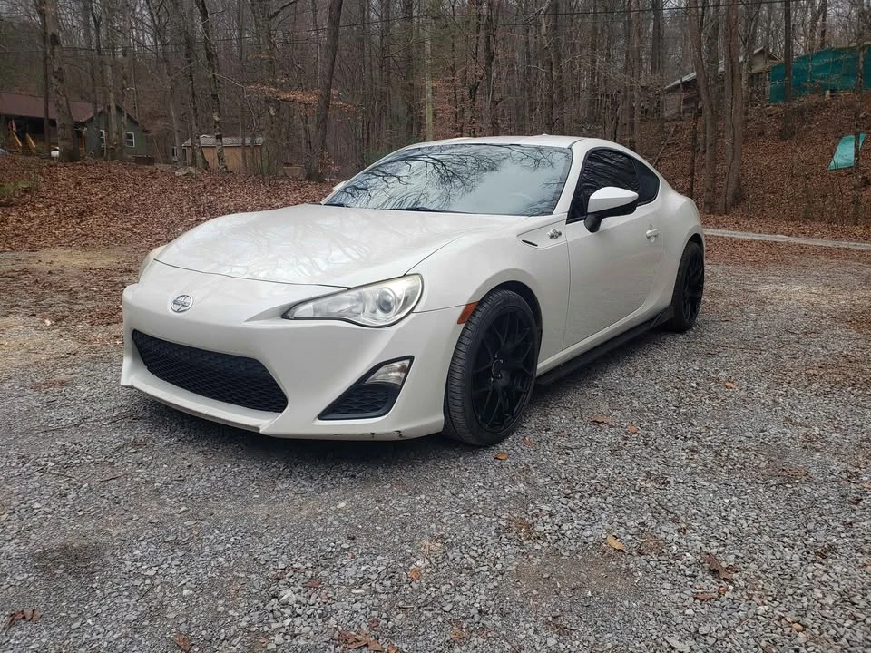 2016 Scion FR-S - Image 3 of 16