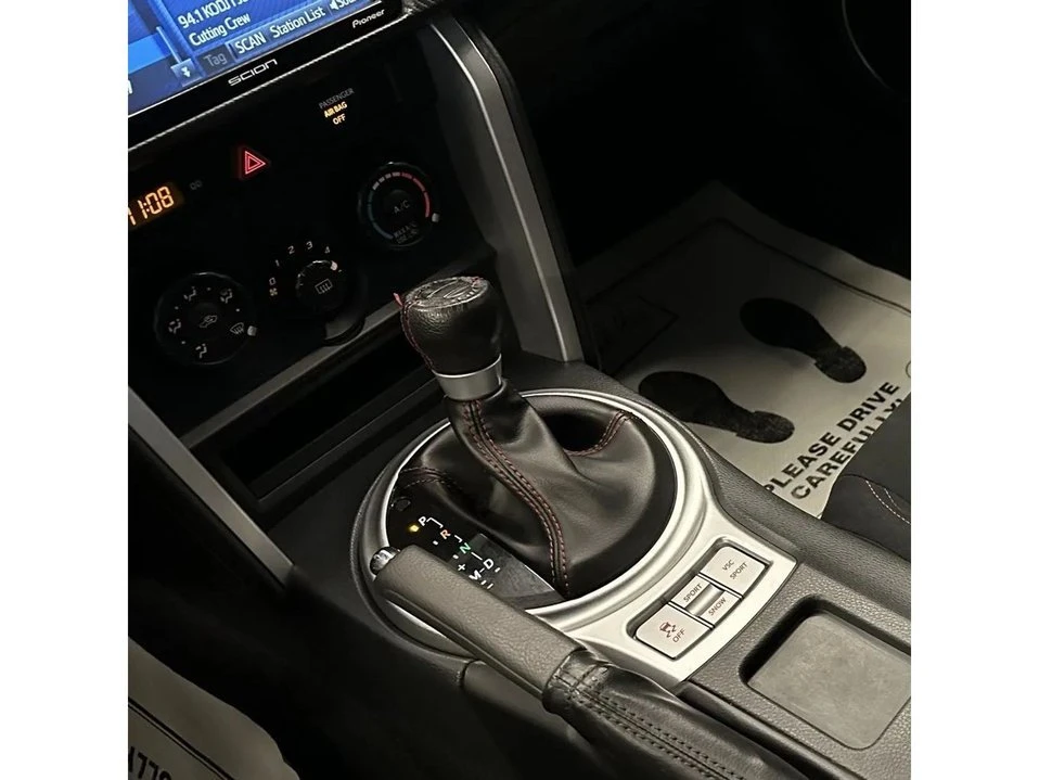 2016 Scion FR-S - Image 13 of 18