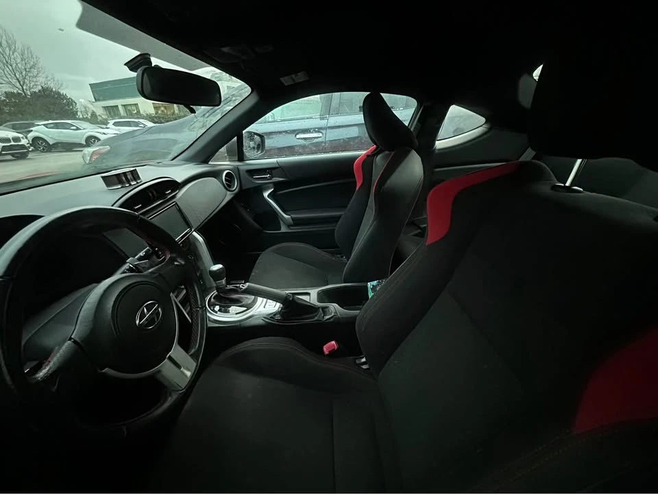 2016 Scion FR-S - Image 6 of 8