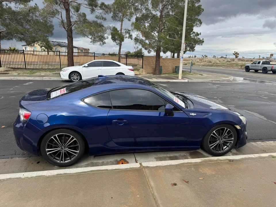 2016 Scion FR-S - Image 4 of 6