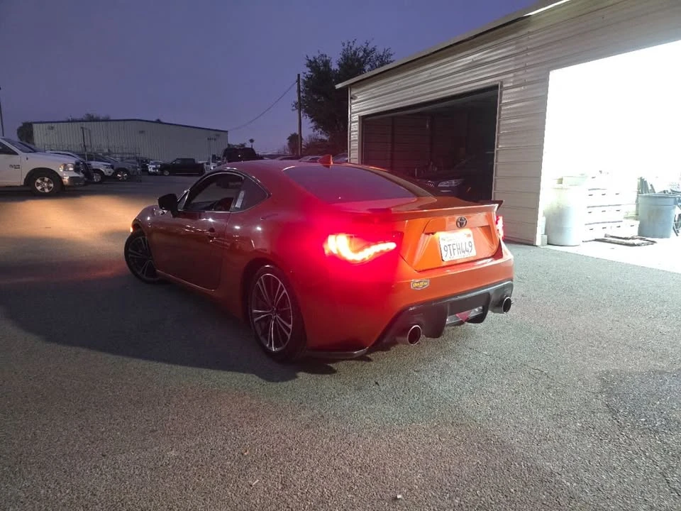 2016 Scion FR-S - Image 5 of 17