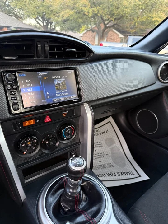 2016 Scion FR-S - Image 9 of 11