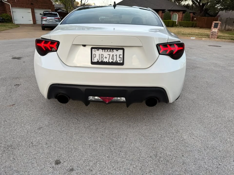 2016 Scion FR-S - Image 4 of 11