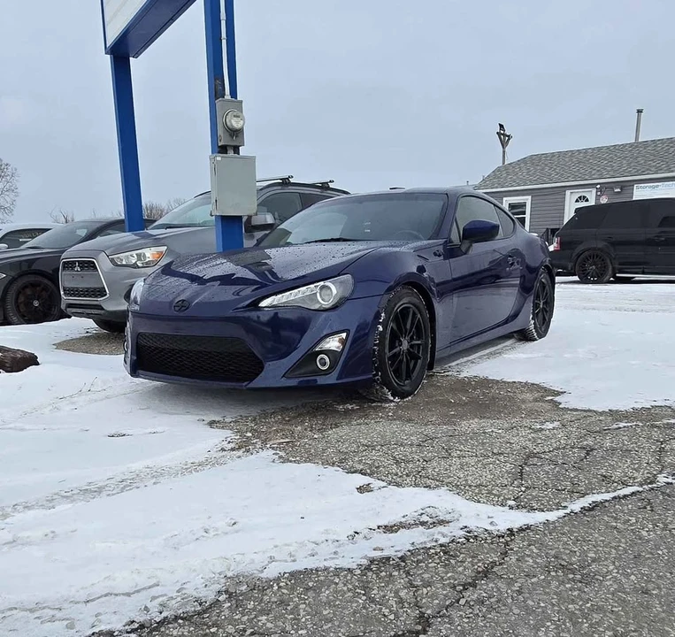 2016 Scion FR-S - Image 2 of 5