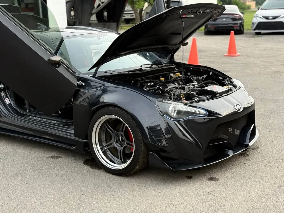 2016 Scion FR-S - Image 8 of 9