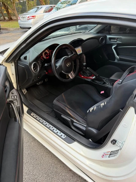 2016 Scion FR-S - Image 7 of 20