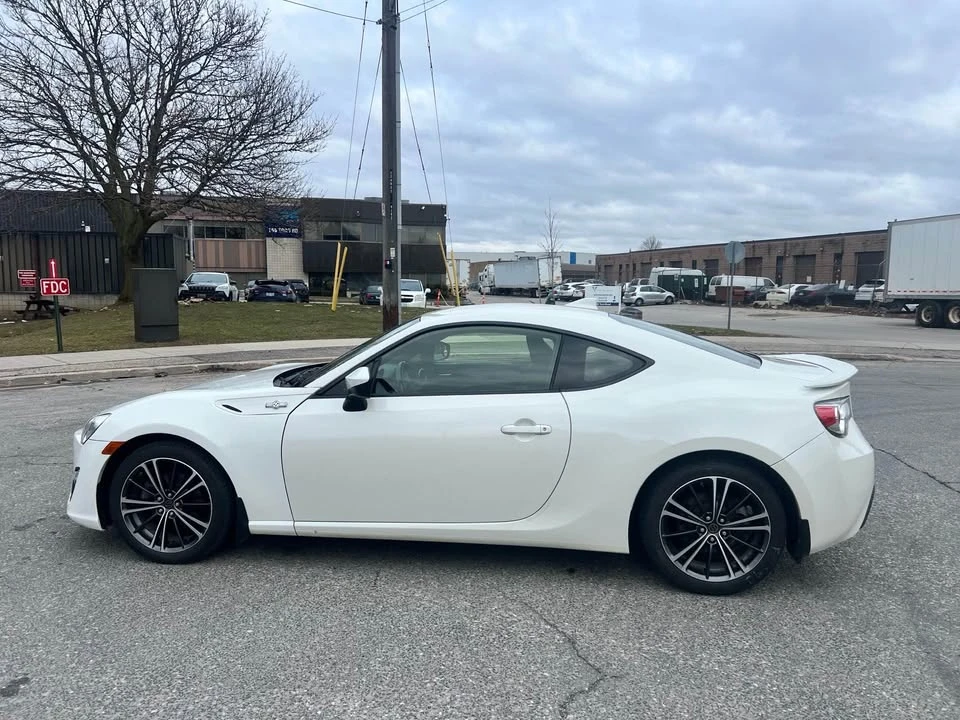 2016 Scion FR-S - Image 8 of 18