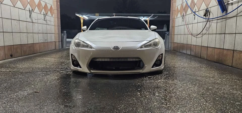 2016 Scion FR-S - Image 2 of 10