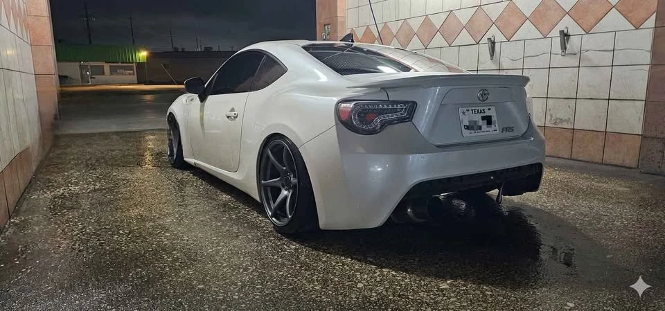 2016 Scion FR-S - Image 6 of 10