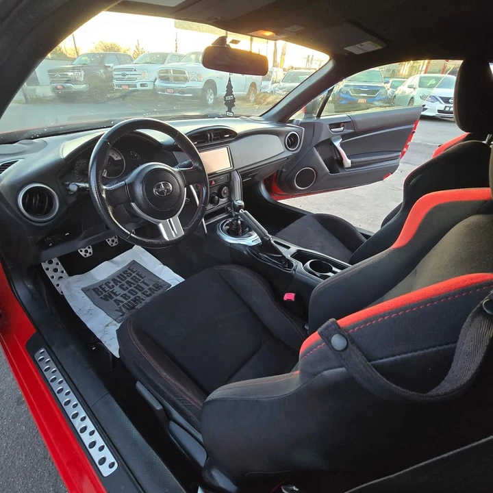 2016 Scion FR-S - Image 10 of 20