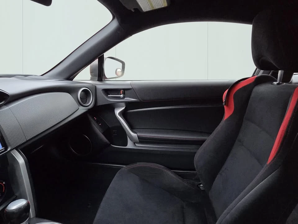 2016 Scion FR-S - Image 9 of 14