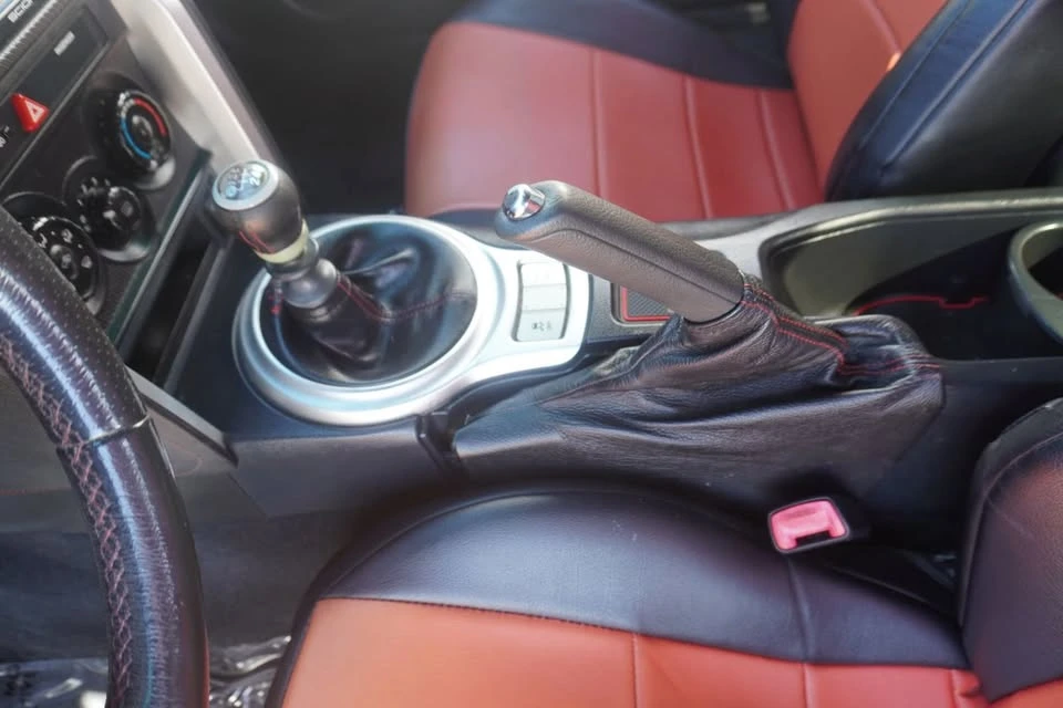 2016 Scion FR-S - Image 19 of 20