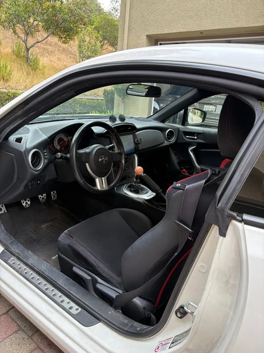 2016 Scion FR-S - Image 11 of 13
