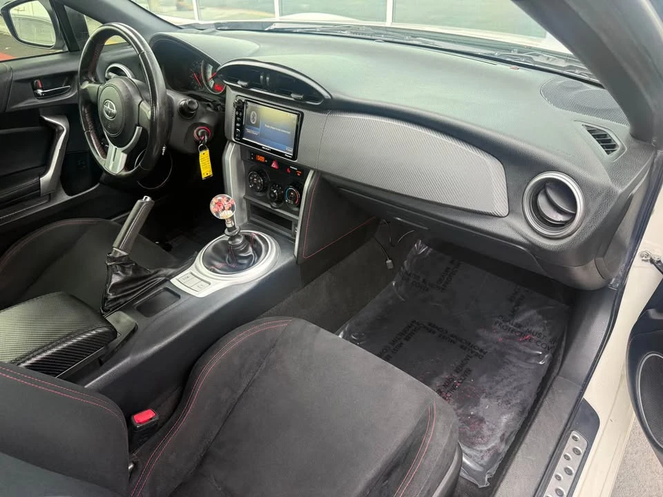 2016 Scion FR-S - Image 10 of 18