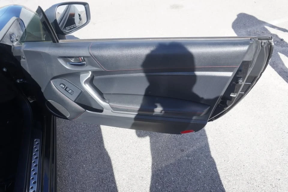 2016 Scion FR-S - Image 13 of 20