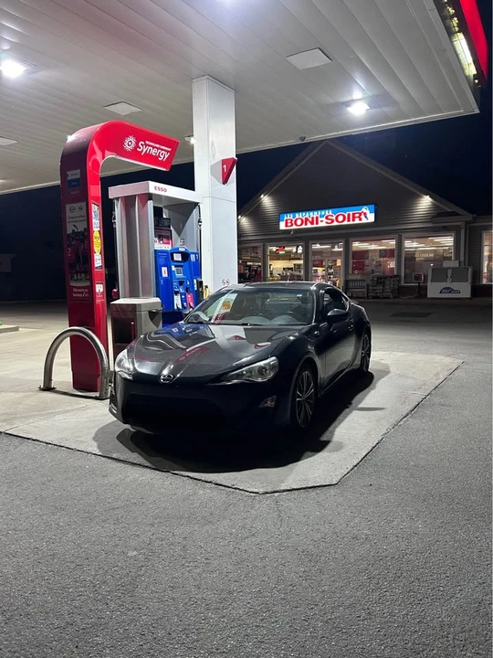 2016 Scion FR-S - Image 2 of 2