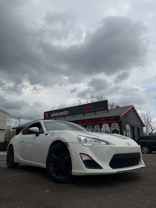 2016 Scion FR-S - Image 6 of 15