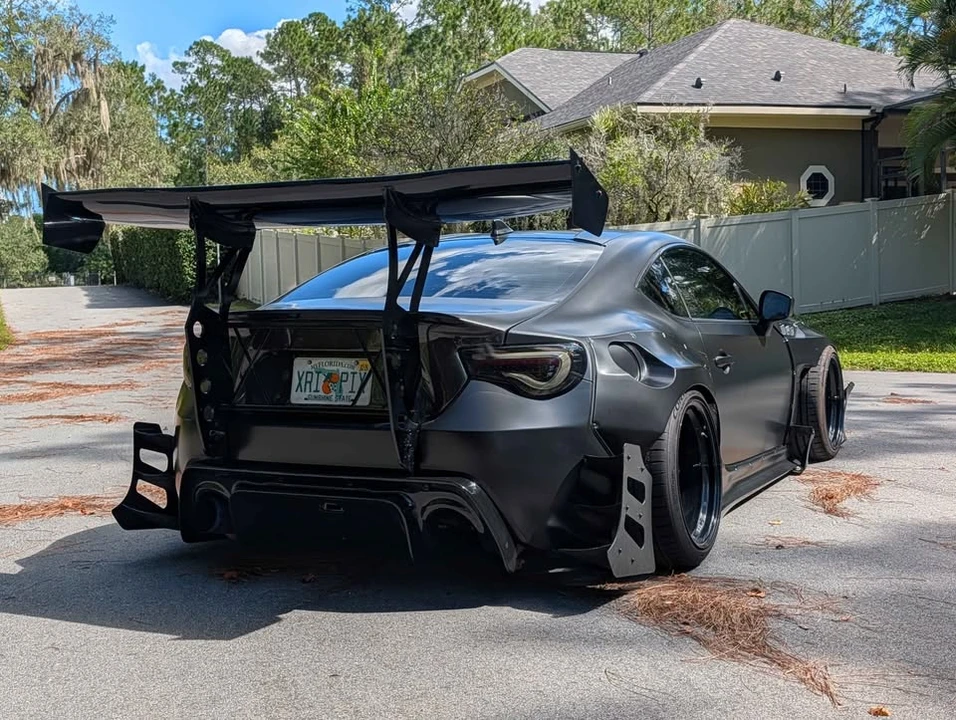 2016 Scion FR-S - Image 6 of 8