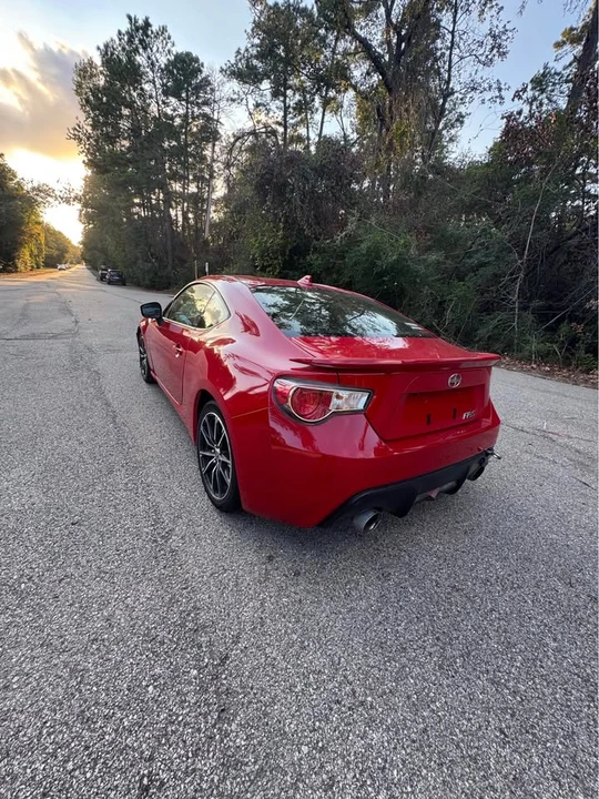 2016 Scion FR-S - Image 5 of 13