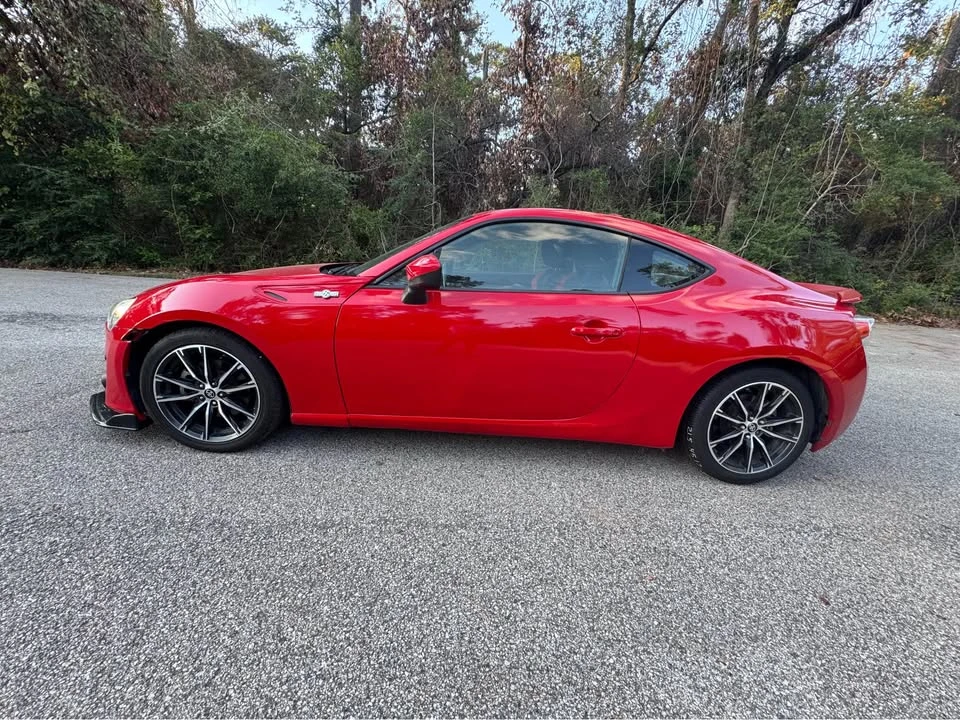 2016 Scion FR-S - Image 4 of 13