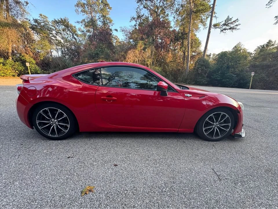 2016 Scion FR-S - Image 8 of 13