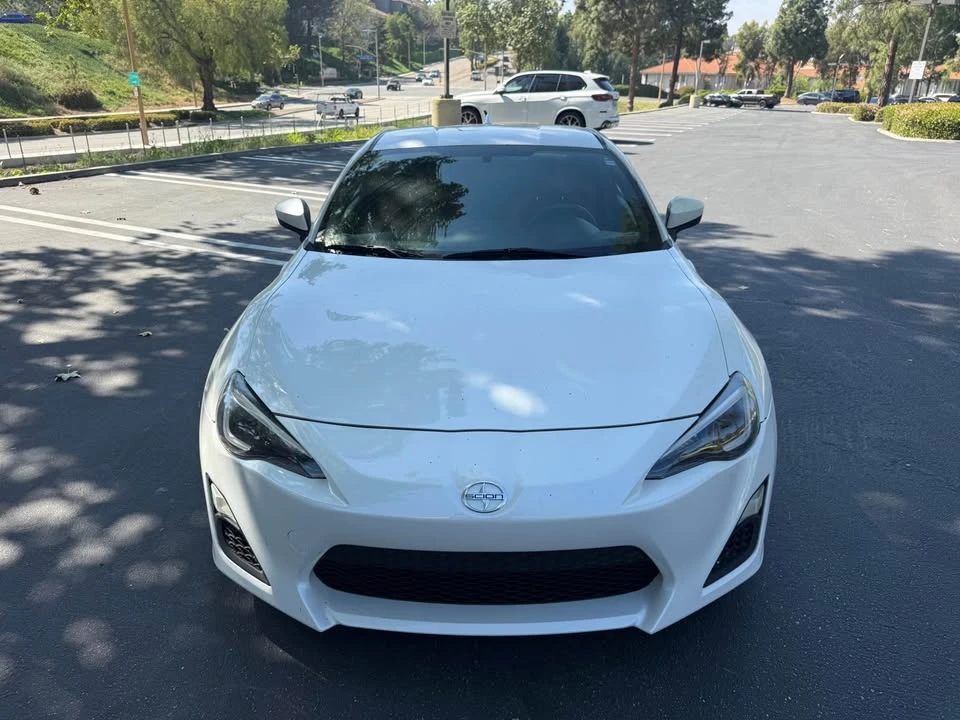 2016 Scion FR-S - Image 8 of 17