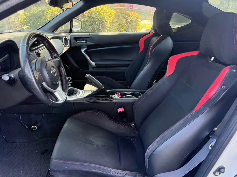 2016 Scion FR-S - Image 12 of 17