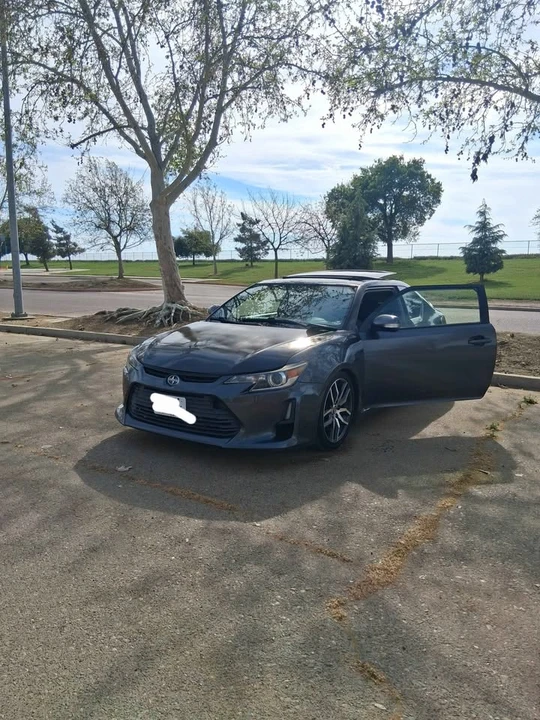 2016 Scion FR-S - Image 2 of 4