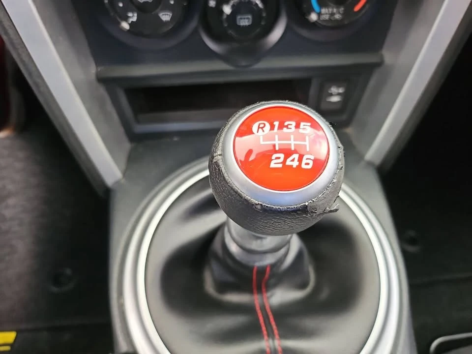 2016 Scion FR-S - Image 11 of 12