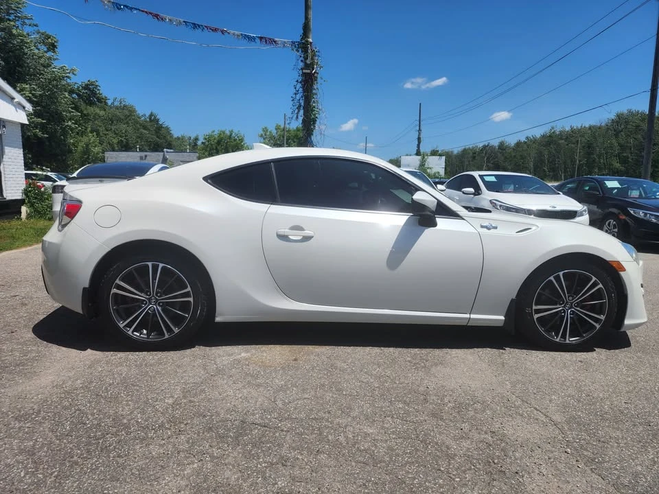 2016 Scion FR-S - Image 7 of 15