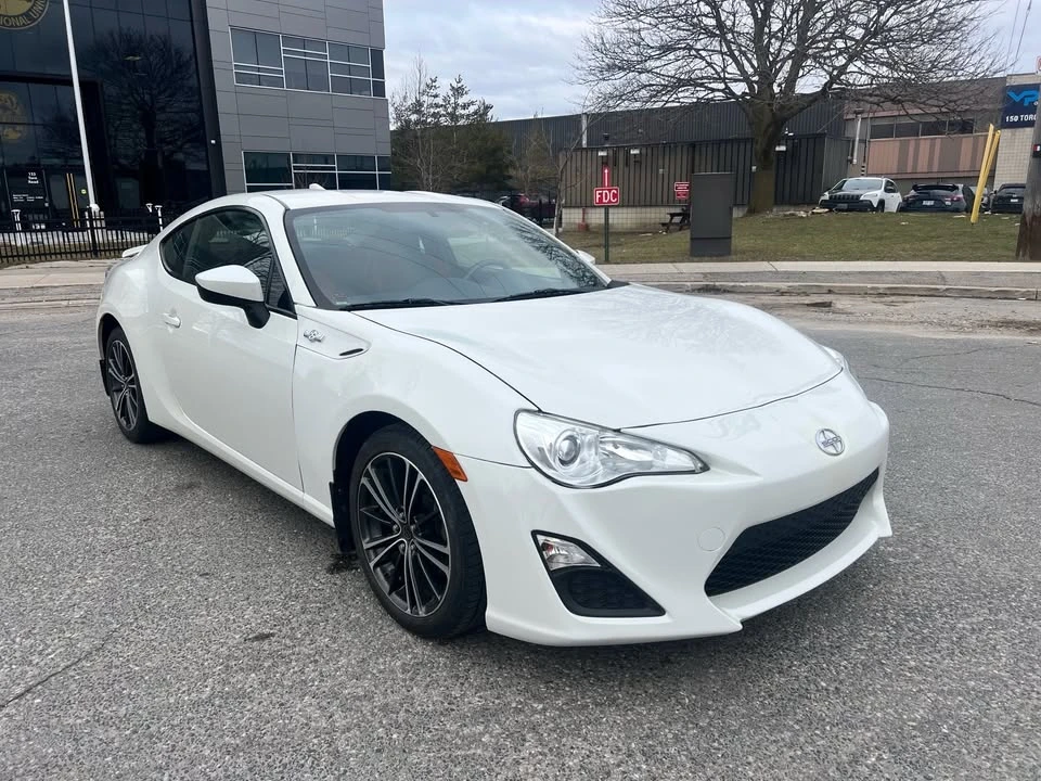 2016 Scion FR-S - Image 2 of 20