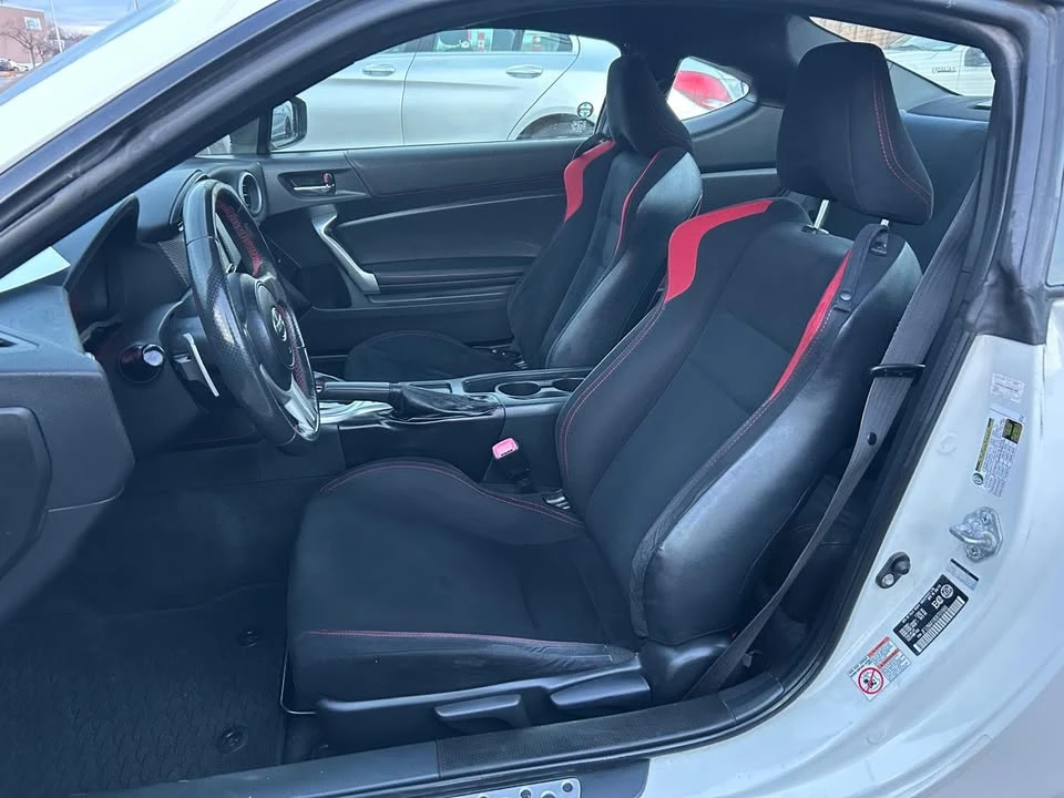 2016 Scion FR-S - Image 9 of 20