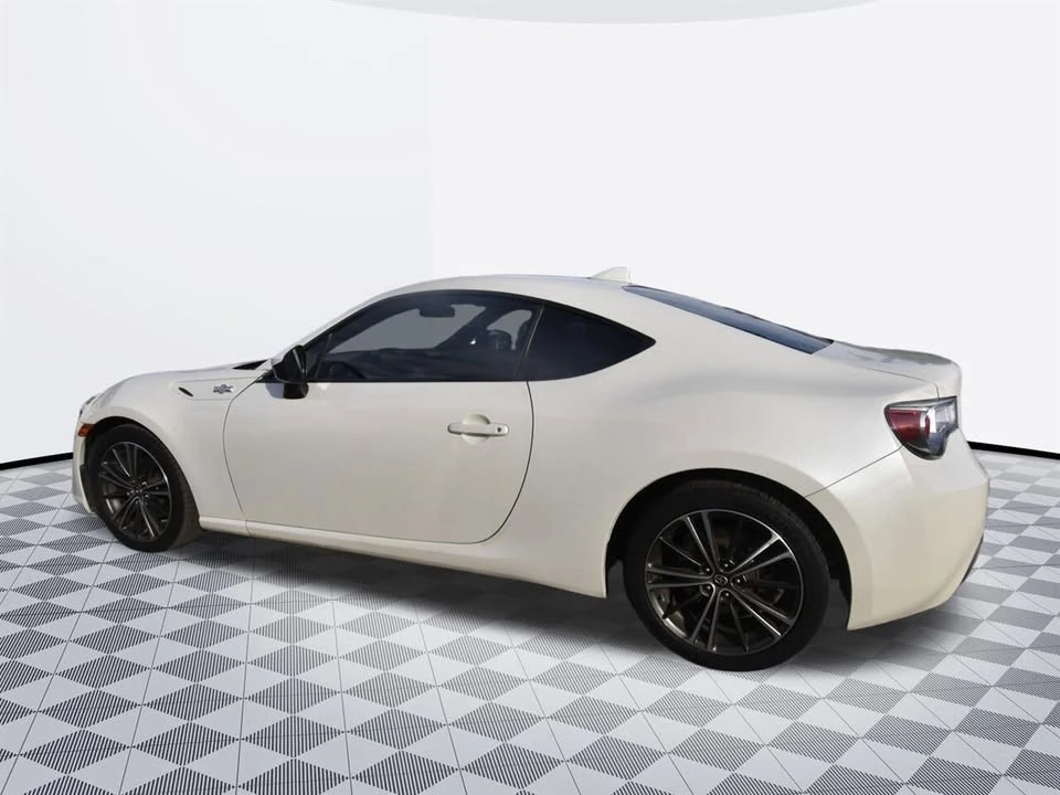 2016 Scion FR-S - Image 6 of 11