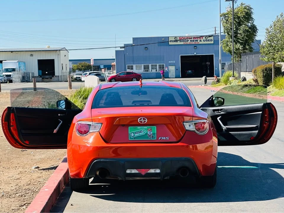 2016 Scion FR-S - Image 6 of 18