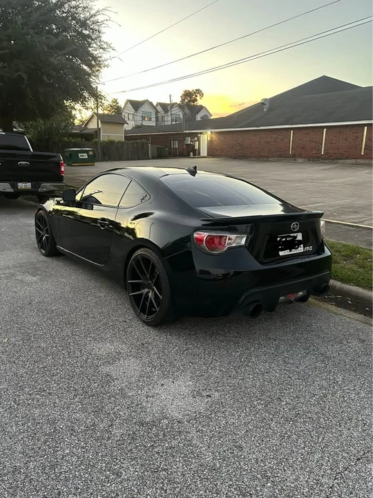 2016 Scion FR-S - Image 5 of 16