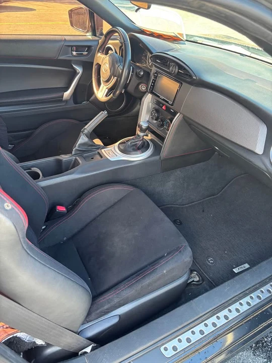 2016 Scion FR-S - Image 6 of 9